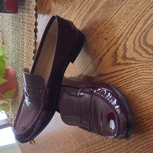 Banana Republic Patent Leather Loafers Size 7